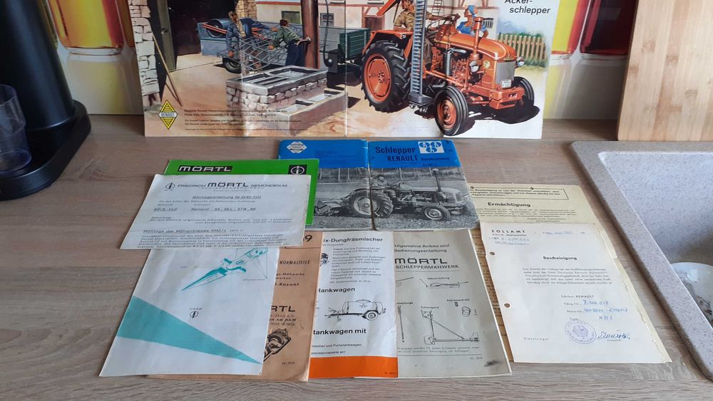 Traktor Renault N71 z 1965r