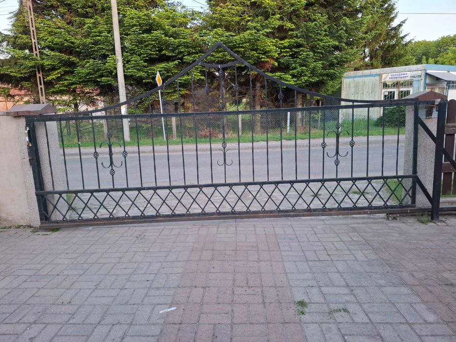 Brama przesuwna 4m