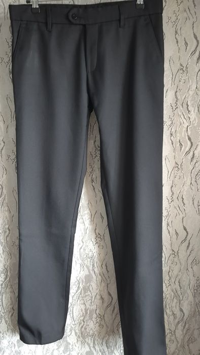 Чоловічі класичні штани RAVANI, р.50 (L), чорні, стан ідеальний
