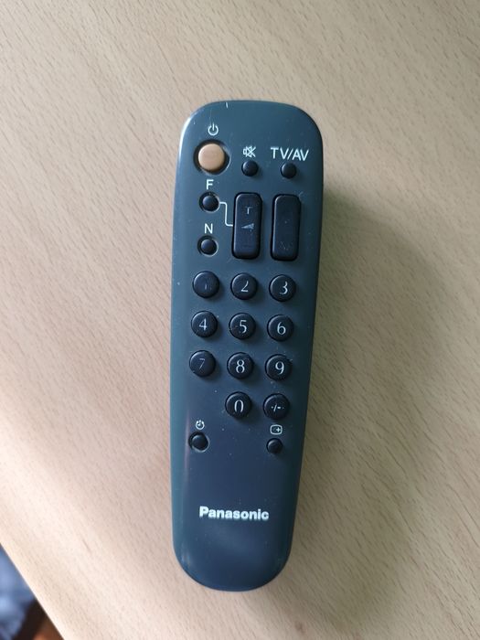 Телевізор Panasonic TC-2106RT (CRT, 21" дюйм) + Кріплення на стіну у подарунок!