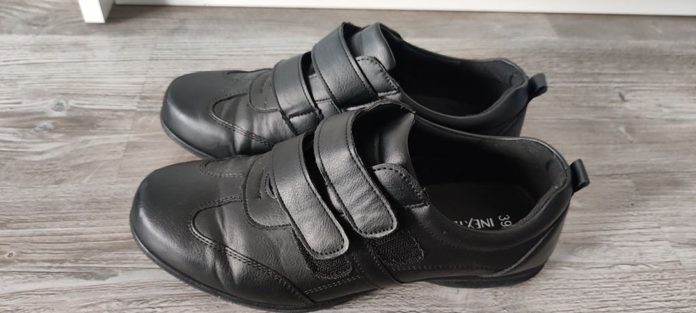 Sprzedam buty czarne