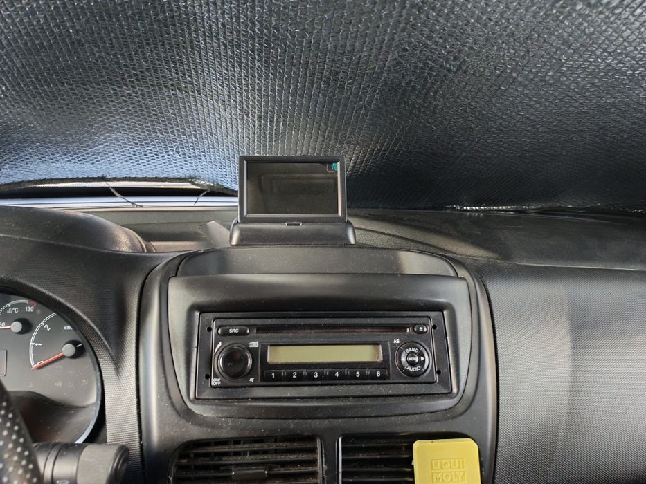 Opel Combo 1.3 Cdti de 2013 em bom estado