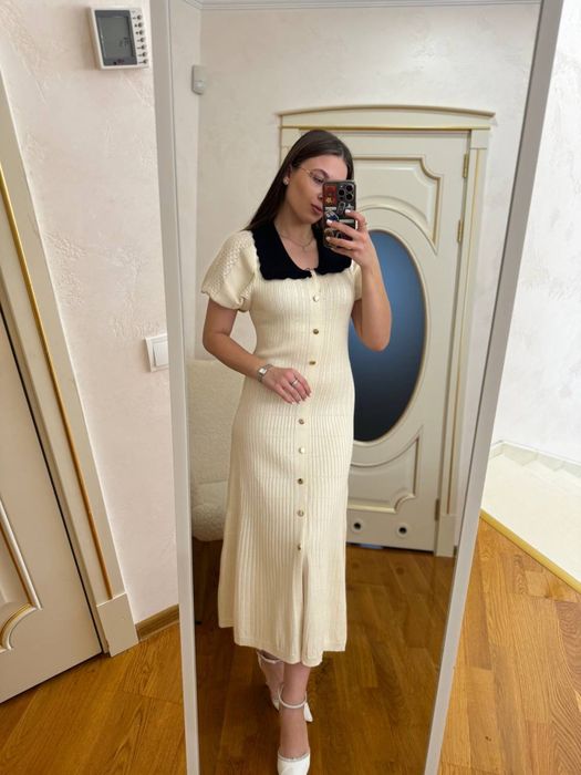 Сукня в стилі old money