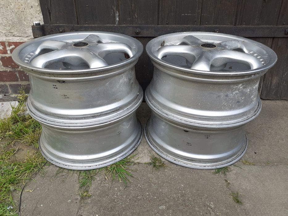 Felgi aluminiowe INTRA 5x100 ET'40 7J17