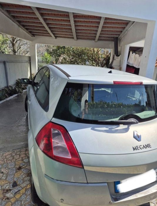 Carro Renault Megane bom estado