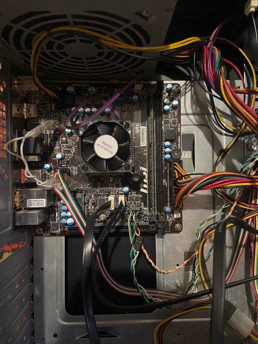 Системний блок AMD Sempron 3850 4gb DDR3 240 ssd 1tb hdd