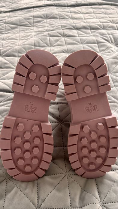 Продам черевики Zara для дівчинки, б/в, розмір 36, в гарному стані