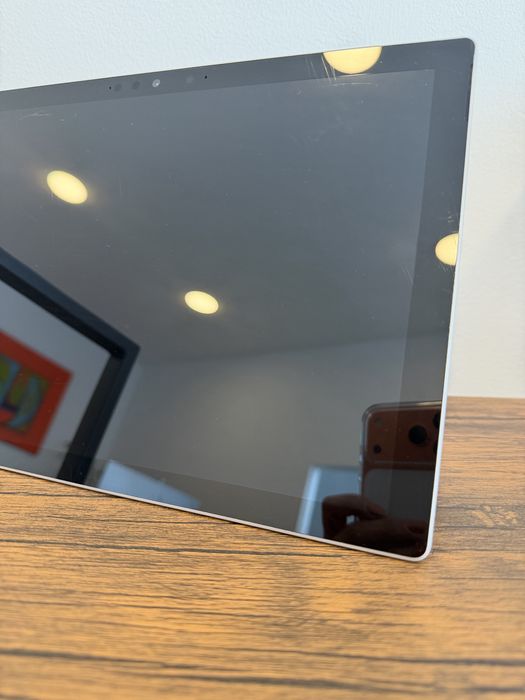 Microsoft Surface Pro 7+