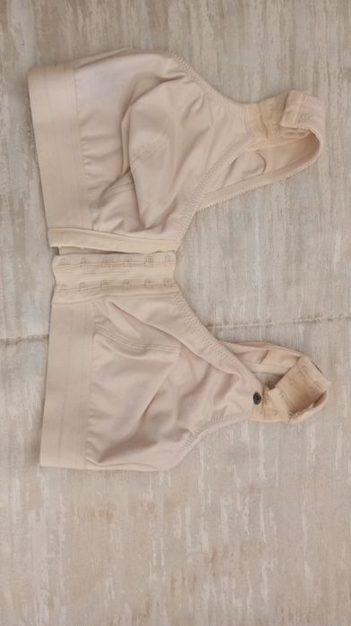 Sutiã pós cirurgia tamanho 80B