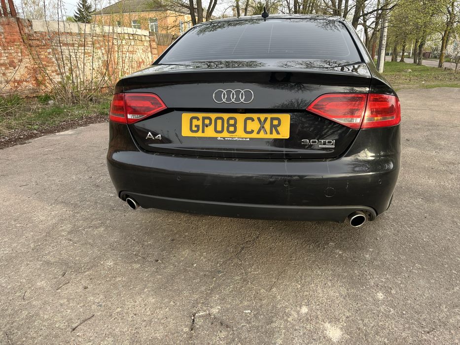 Розборка Audi A4B8 3.0tdi CAPA