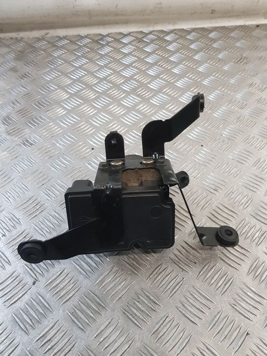 Pompa Abs 4S612M110Cc Ford Fusion 04R-