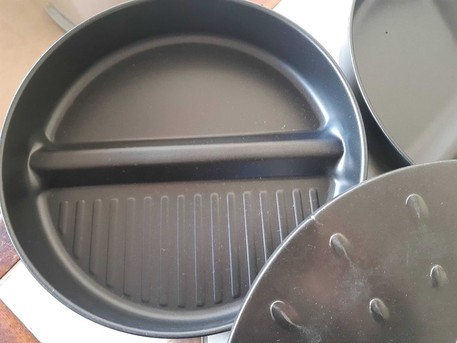 Conjunto 2 Frigideiras completamente NOVAS + tampa anti salpicos