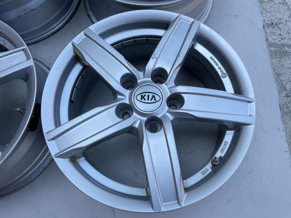 Легкосплавні диски KIA 5 114,3 R16