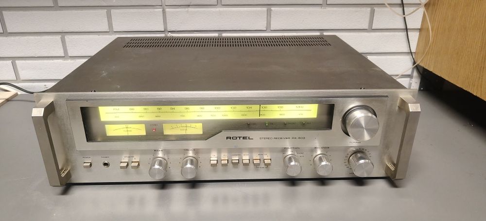 Amplituner ROTEL RX-603. Vintage