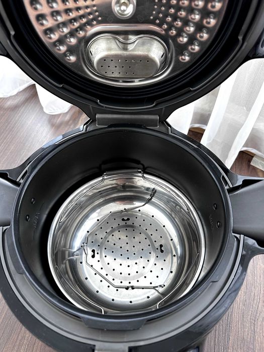 Мультиварка-скороварка Tefal Cook4me+ Connect CY855830