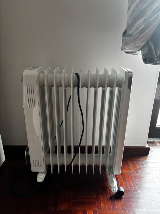 Aquecedor a óleo Equation Essential 2500 W