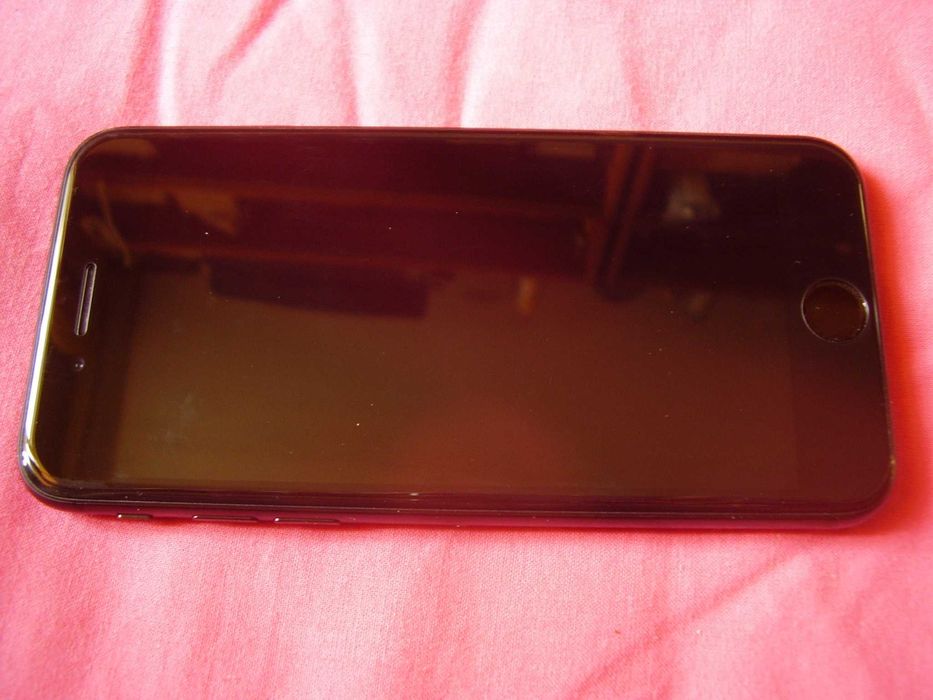 Мобільний телефон Iphone SE2020 64GB