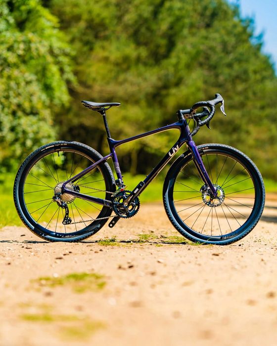 Nowy rower gravel LIV DEVOTE Advanced PRO Carbon Shimano GRX Di2