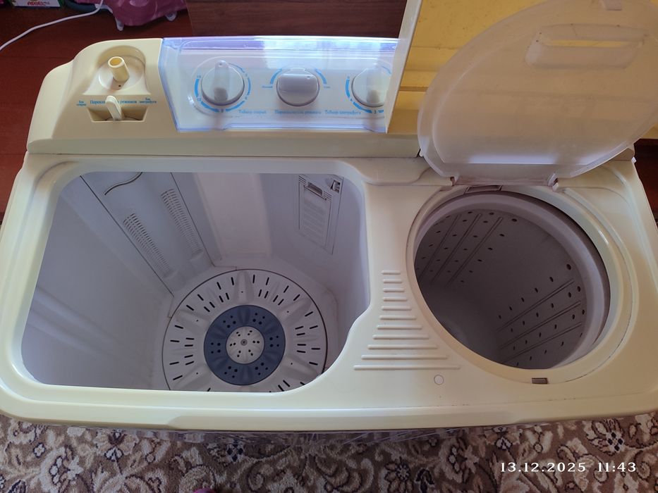 Пральна машина напівавтомат