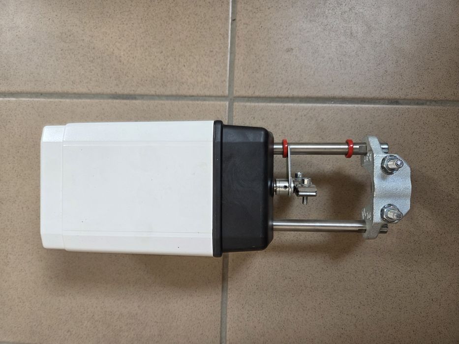 Siłownik ektryczny AME 55 QM