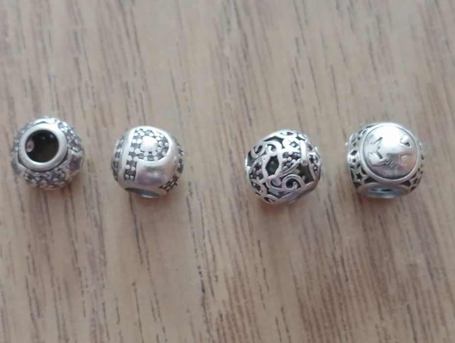 Charms, zawieszka, pandora