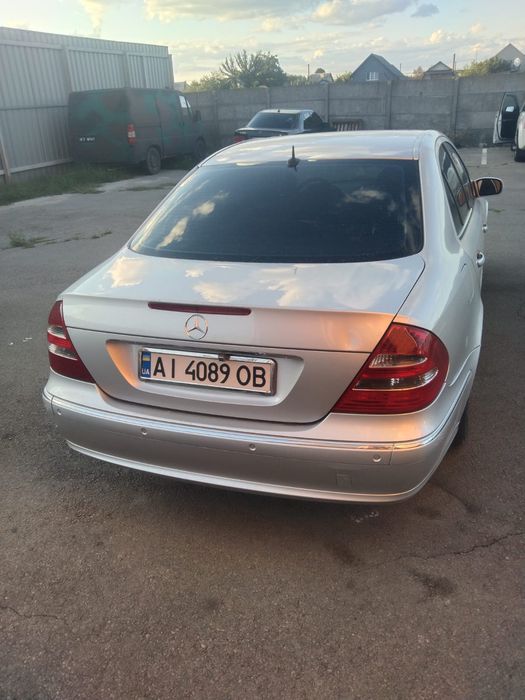 Mersedes-benz E320