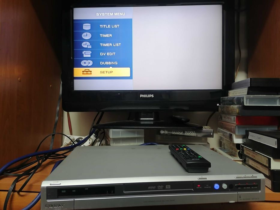 Nagrywarka Sony RDR-HX710 DVD Recorder/HDD160GB Pilot