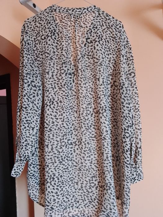 Продам жіночу блузку, 54-56 р.