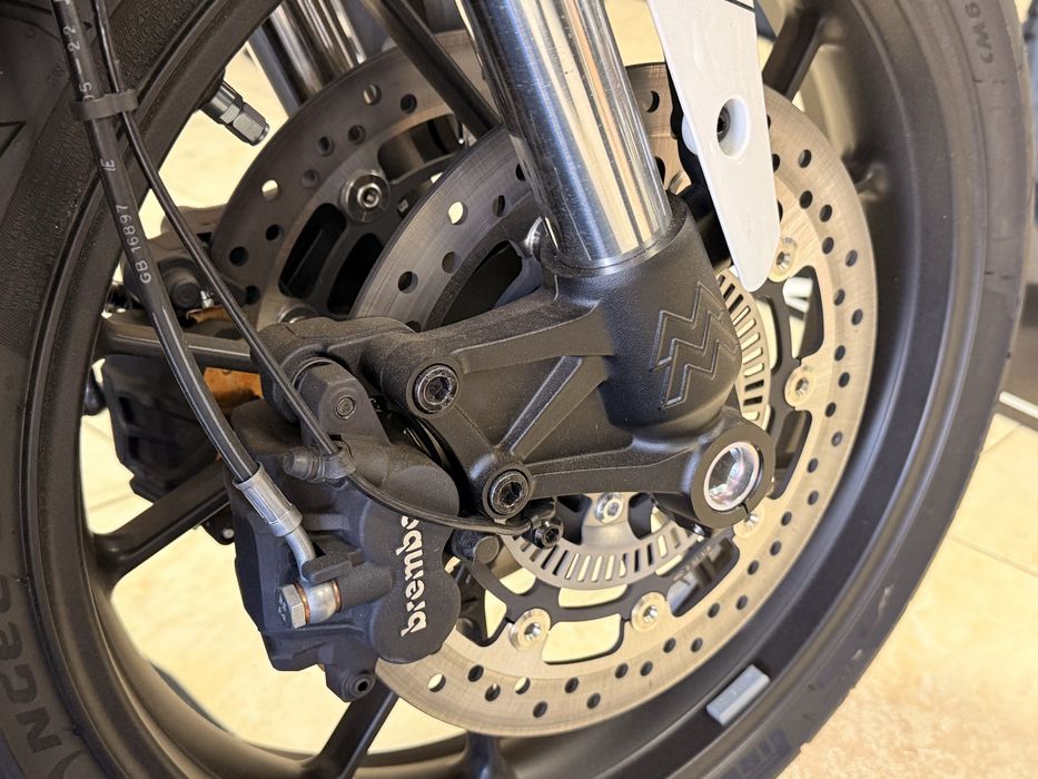 Moto Morini Seiemezzo STR 650 (Nova)