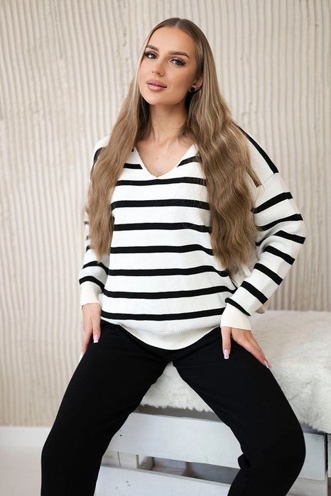 Komplet damski sweter nowy różne kolory