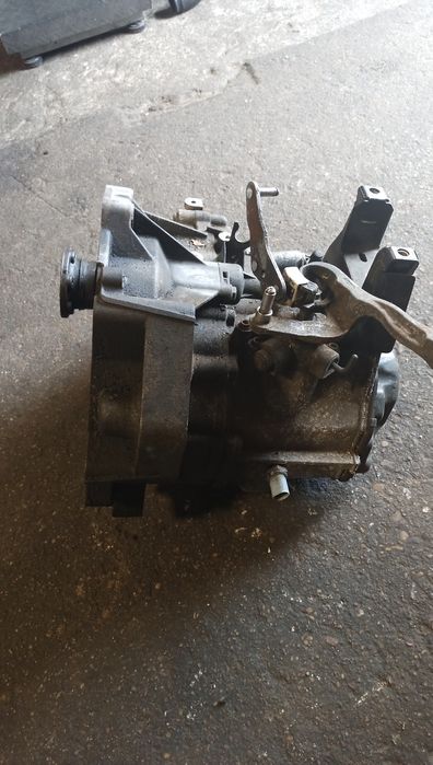 Skrzynia biegów polo 9n 1.2 benzyna