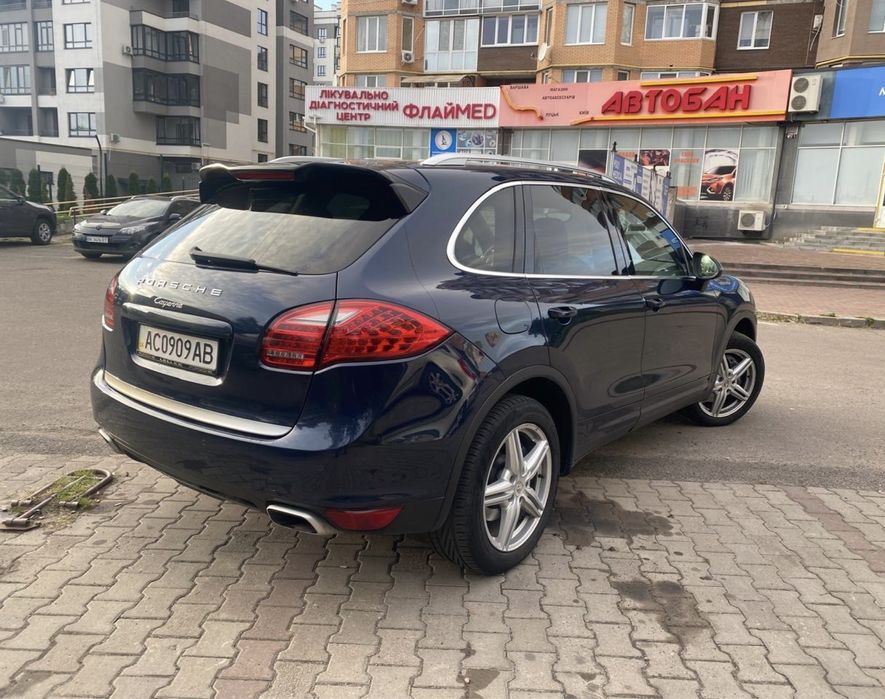 Продам Porsche Cayenne в ідеальному стані!
