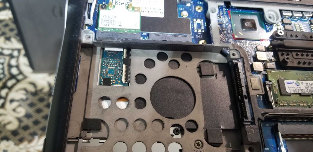 Dell Latitude E 6220 I5-2520/ 2Gb/