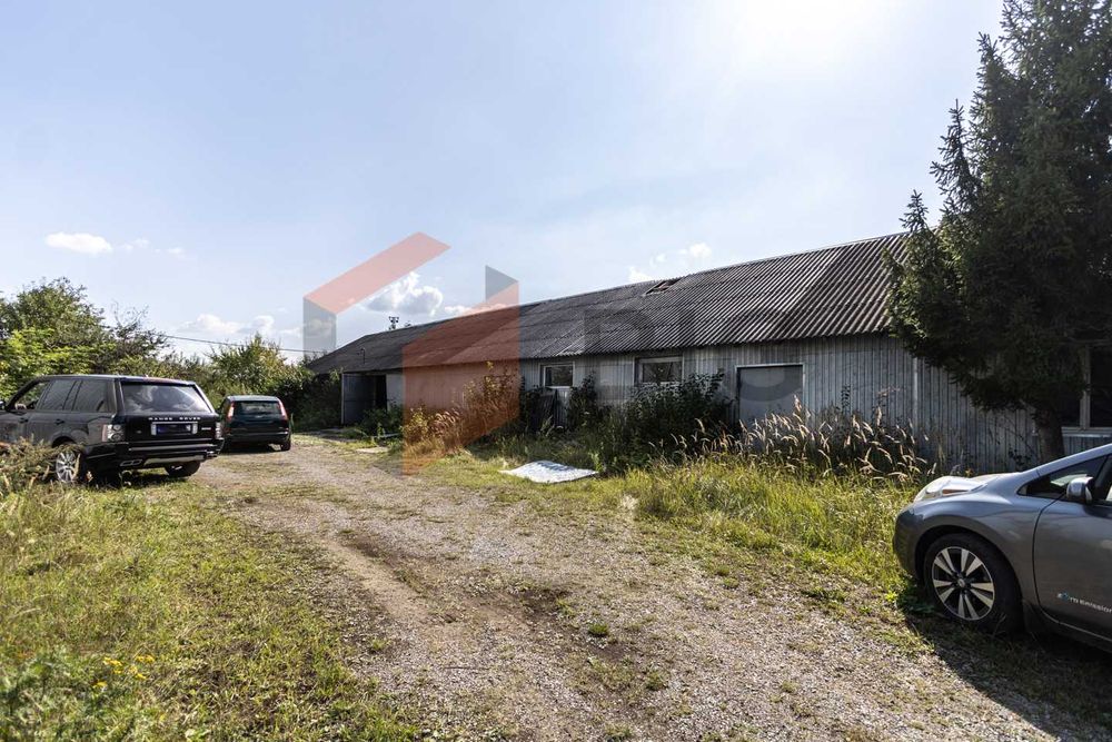 Приміщення 1000 м2  в с. Старий Лисець, за вул. Лисецька