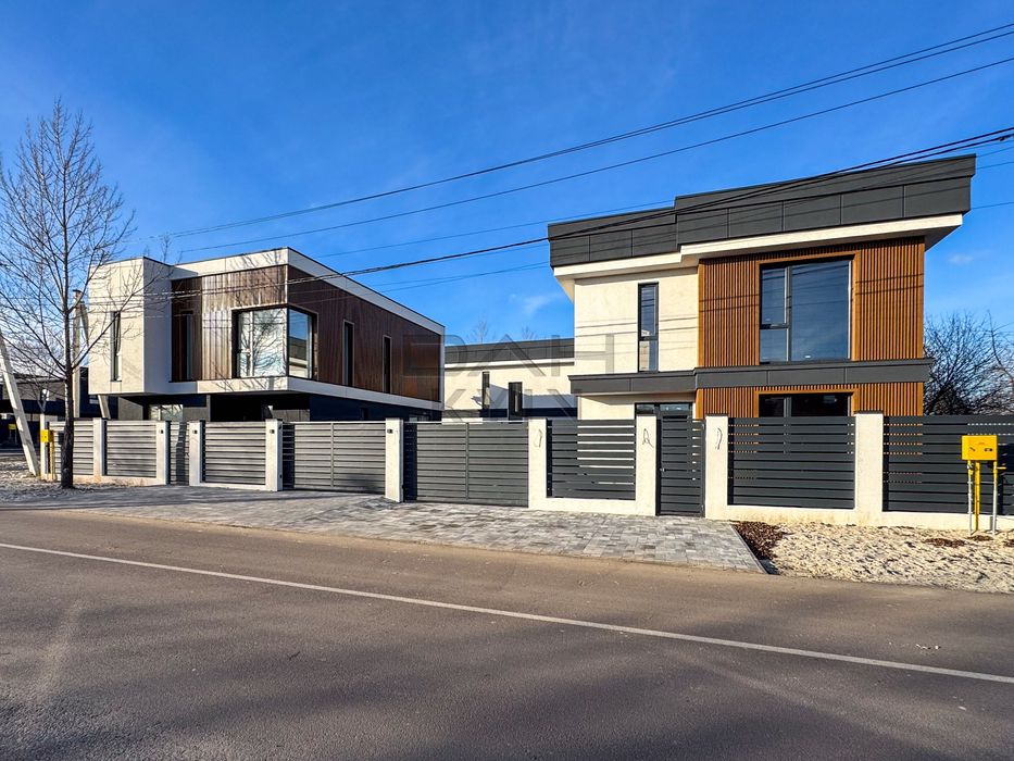 Окремий фасадний будинок 150 м², біля Ліцею №1, газ, асфальт