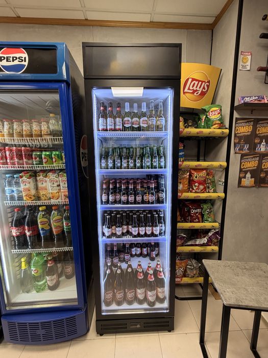 Frigorífico expositor - como novo