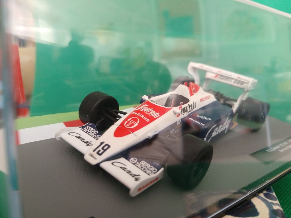 Miniaturas  1/43 F1 Ayrton Senna, impecaveis
