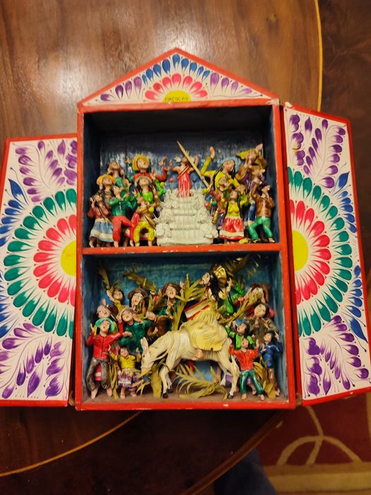 Vendo livros e antiguidades