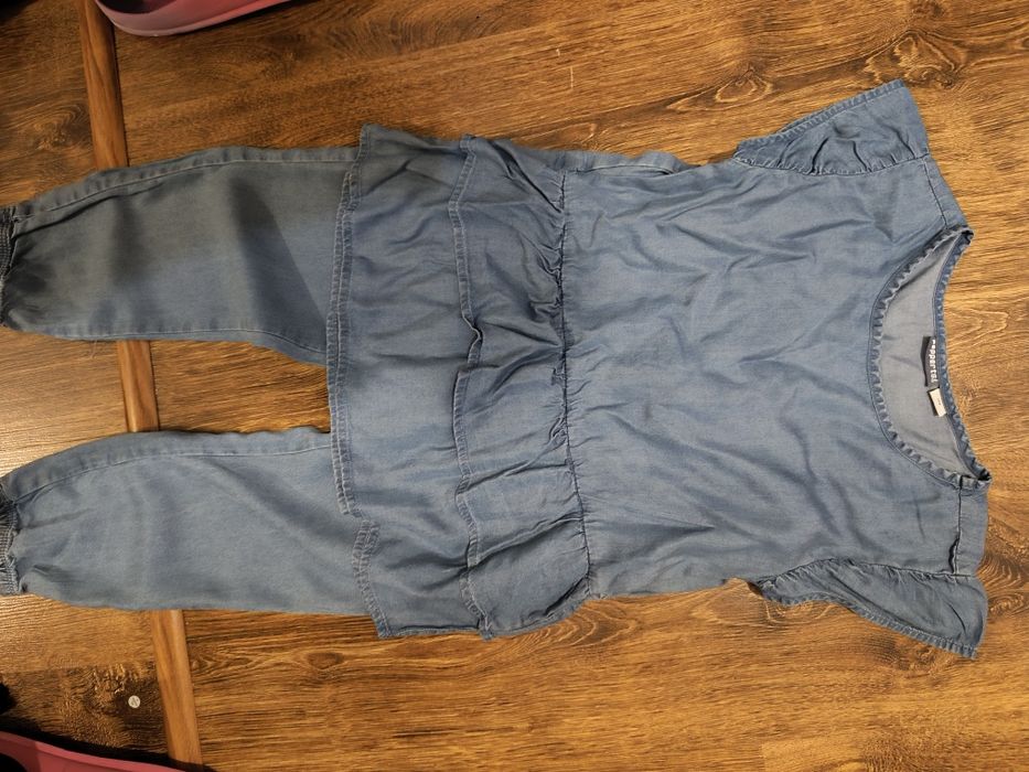 Zestaw dla dziewczynki rozmiar 122