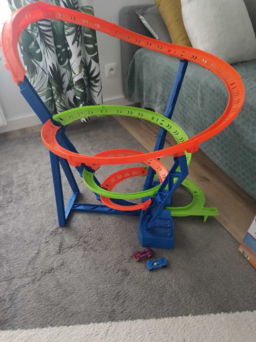 Hot wheels wyrzutnia samochodowa