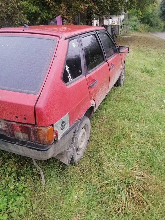 В розборі ваз-2109