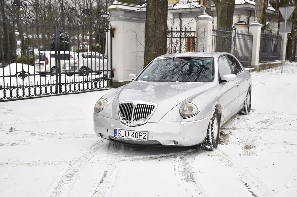 Lancia Thesis