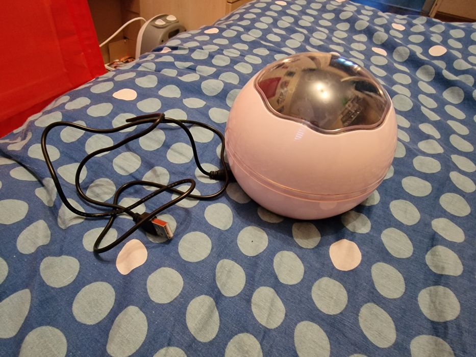 Lampka projekcyjna , nowa , polecam