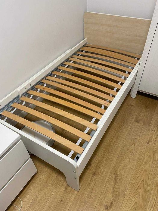 Łóżka i dno IKEA SLÄKT