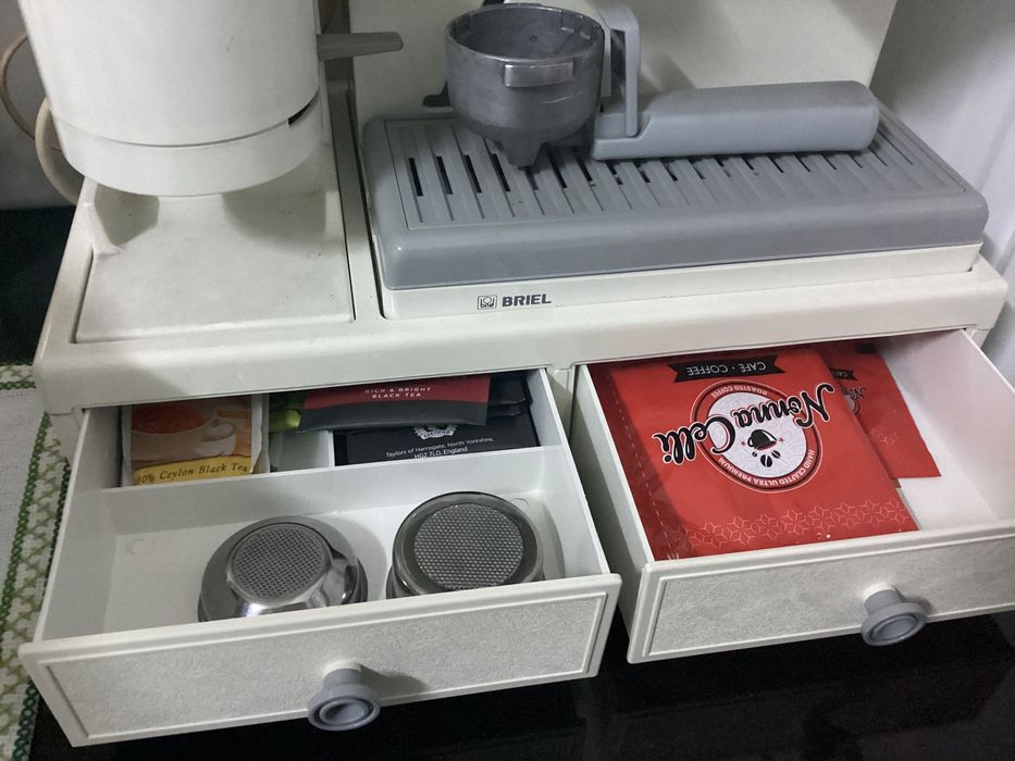 Máquina de café expresso com moinho Home