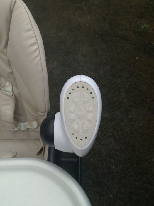 Стілець-гойдалка CARRELLO Cascata