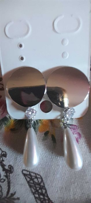 Brincos de Senhora e criança