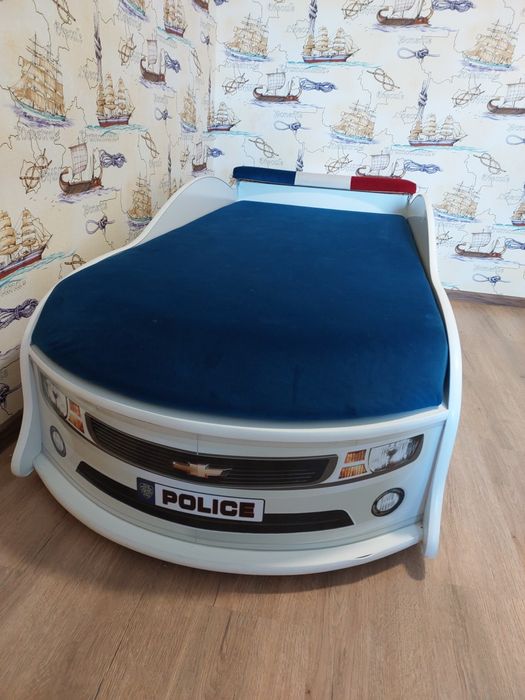 Дитяче ліжко автомобіль