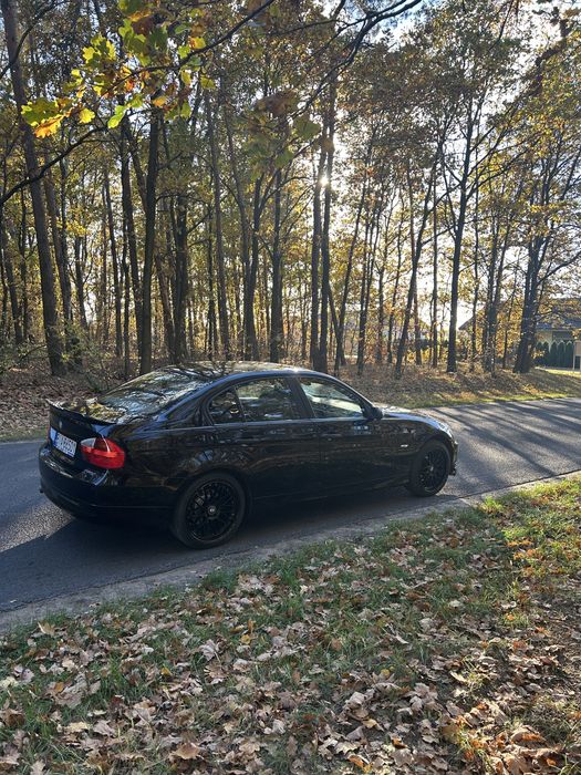 Bardzo ładne bmw e90 320i bmw e60 bmw e46 bmw e39