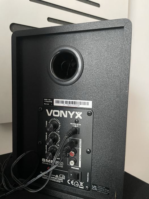 Monitory studyjne Vonyx